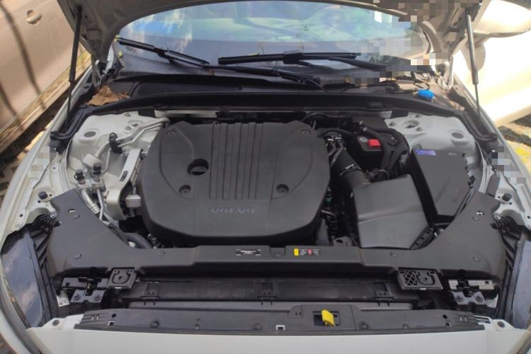 Used Volvo S60 2026 Model B4 Zhiyi Luxury Edition Engine Bay