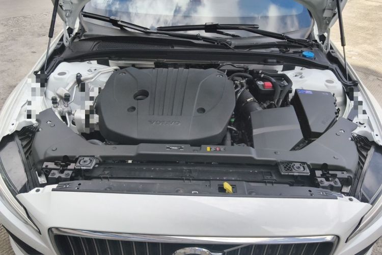 Used Volvo S60 2026 Model B4 Zhiyi Luxury Edition Engine Bay