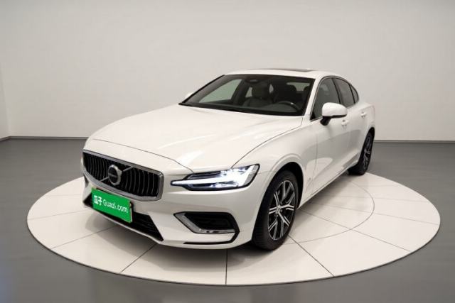Used Volvo S60 2026 Model B4 Zhiyi Luxury Edition