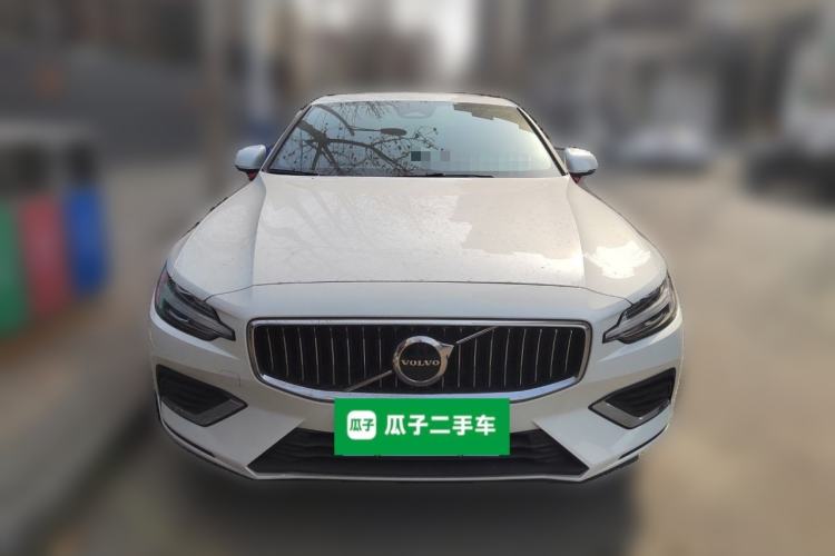 Used Volvo S60 2026 Model B4 Zhiyi Luxury Edition Front