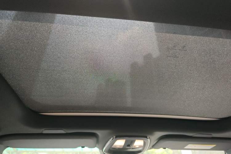 Used Volvo S60 2026 Model B4 Zhiyi Luxury Edition Headliner