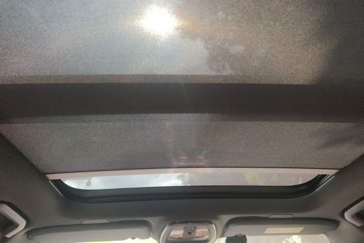 Used Volvo S60 2026 Model B4 Zhiyi Luxury Edition Headliner