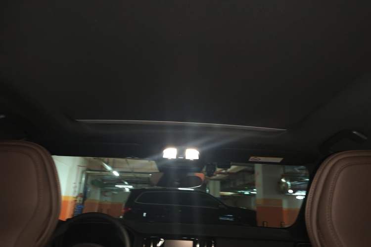 Used Volvo S60 2026 Model B4 Zhiyi Luxury Edition Headliner