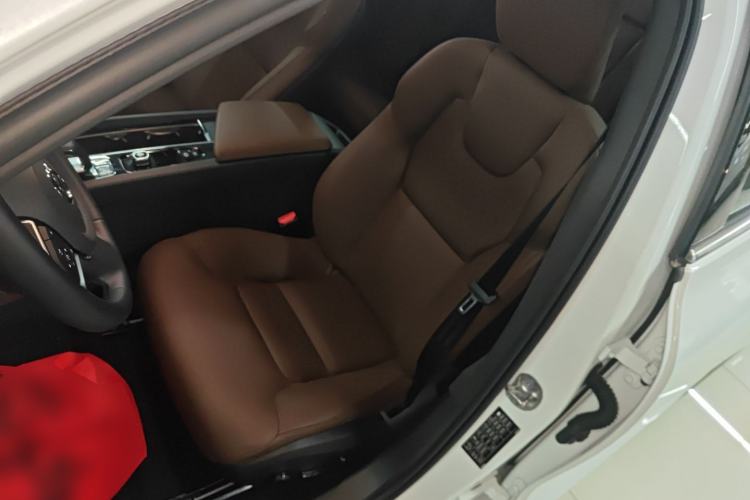 Used Volvo S60 2026 Model B4 Zhiyi Luxury Edition Left Front Seat