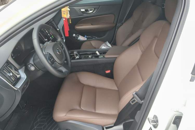 Used Volvo S60 2026 Model B4 Zhiyi Luxury Edition Left Front Seat