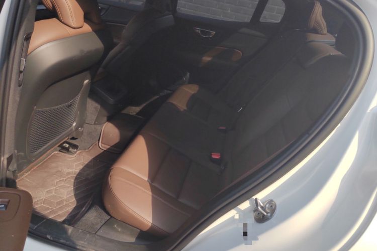 Used Volvo S60 2026 Model B4 Zhiyi Luxury Edition Left Rear Seat