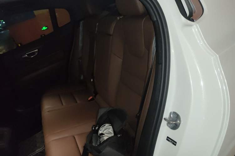 Used Volvo S60 2026 Model B4 Zhiyi Luxury Edition Left Rear Seat
