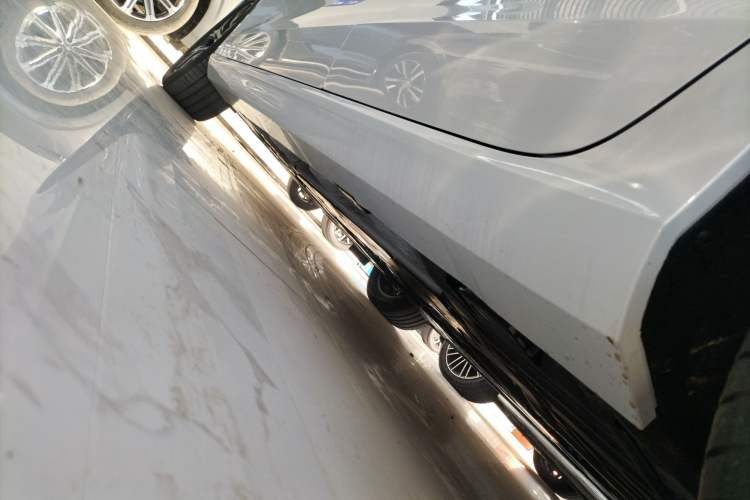 Used Volvo S60 2026 Model B4 Zhiyi Luxury Edition Left Side Sill