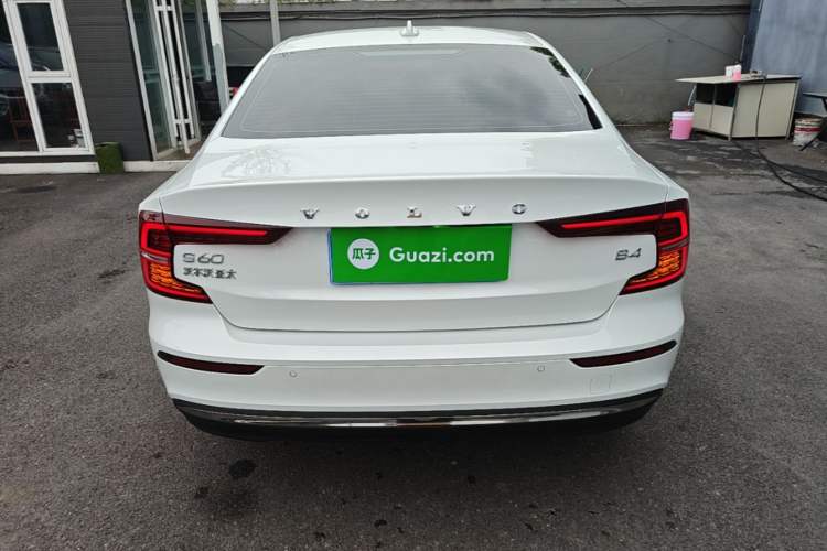 Used Volvo S60 2026 Model B4 Zhiyi Luxury Edition Rear