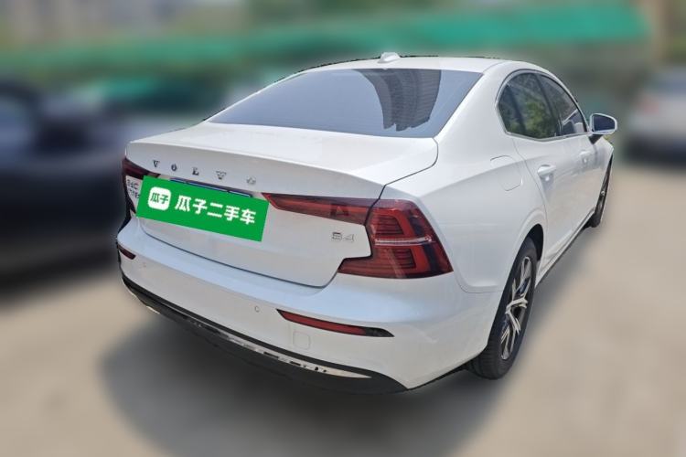 Used Volvo S60 2026 Model B4 Zhiyi Luxury Edition Rear Right 45 Deg