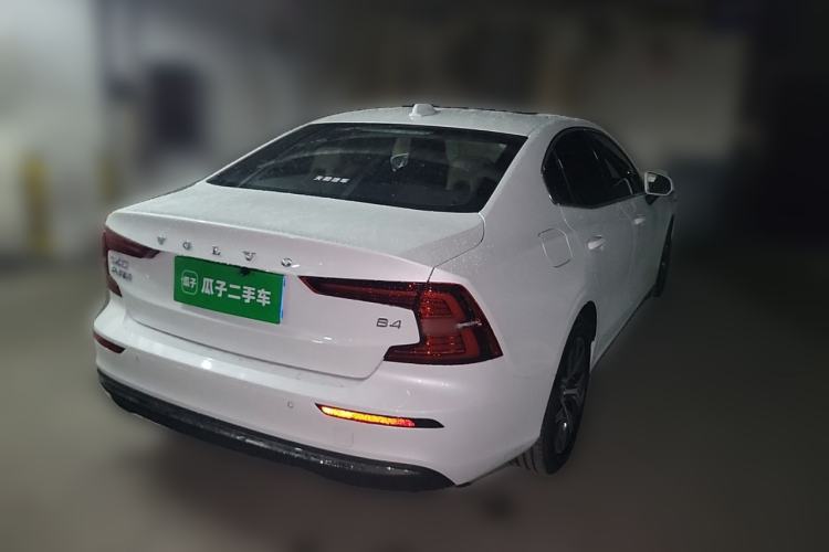 Used Volvo S60 2026 Model B4 Zhiyi Luxury Edition Rear Right 45 Deg