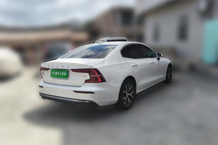 Used Volvo S60 2026 Model B4 Zhiyi Luxury Edition Rear Right 45 Deg