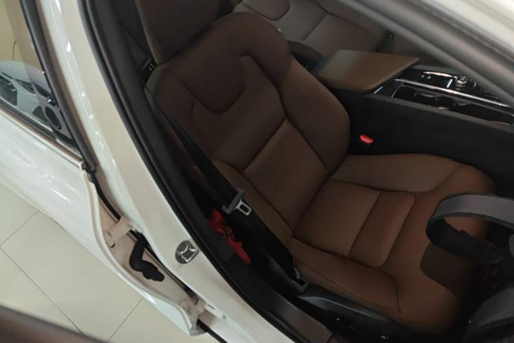 Used Volvo S60 2026 Model B4 Zhiyi Luxury Edition Right Front Seat