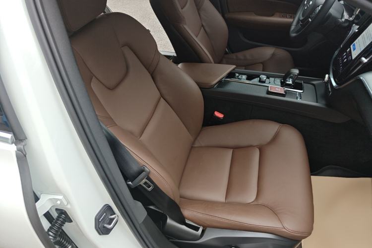 Used Volvo S60 2026 Model B4 Zhiyi Luxury Edition Right Front Seat