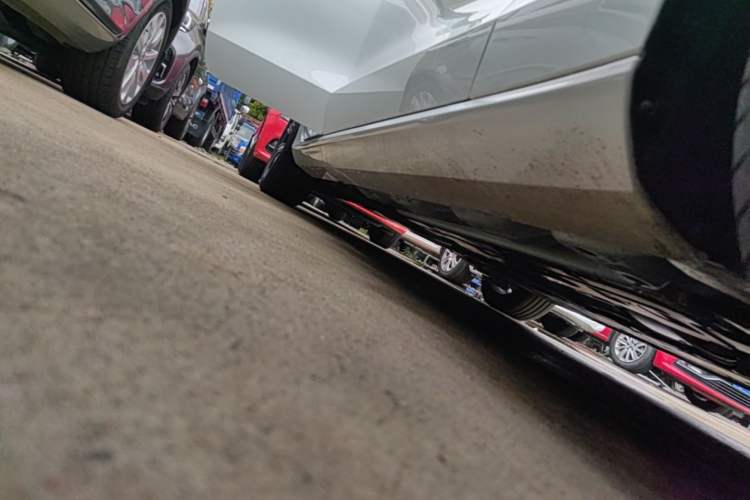 Used Volvo S60 2026 Model B4 Zhiyi Luxury Edition Right Side Sill
