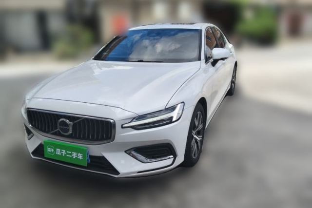 Used Volvo S60 2026 Model B4 Zhiyi Luxury Edition
