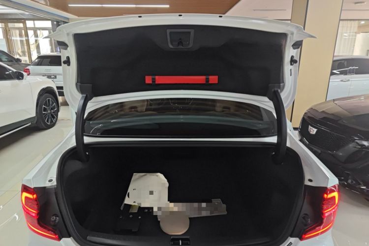 Used Volvo S60 2026 Model B4 Zhiyi Luxury Edition Trunk