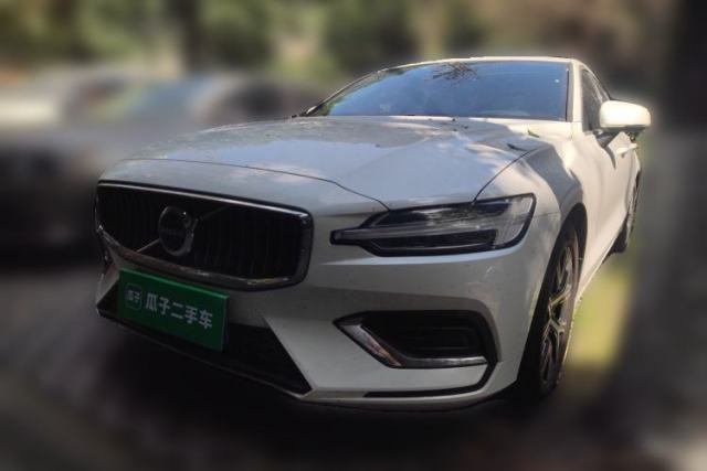 Used Volvo S60 2026 Model B4 Zhiyi Luxury Edition