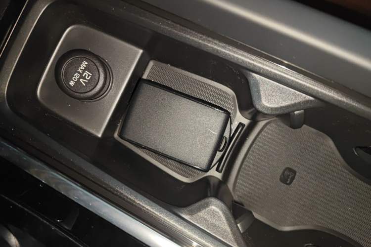 Used Volvo S60 2026 Model B4 Zhiyi Luxury Edition Vehicle Key