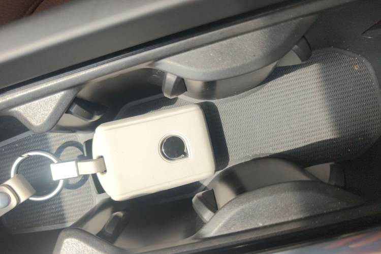 Used Volvo S60 2026 Model B4 Zhiyi Luxury Edition Vehicle Key