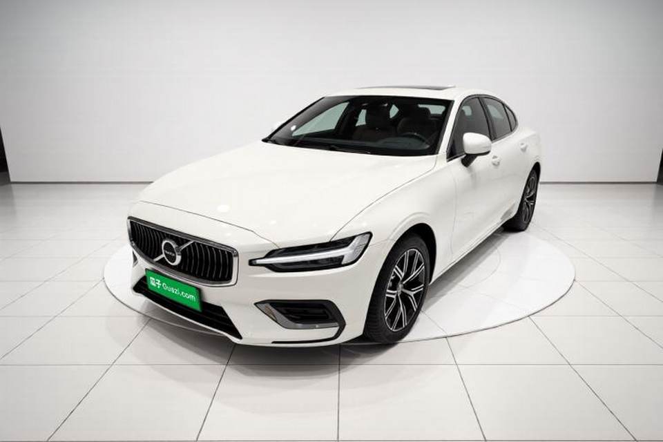 Volvo S60 2026