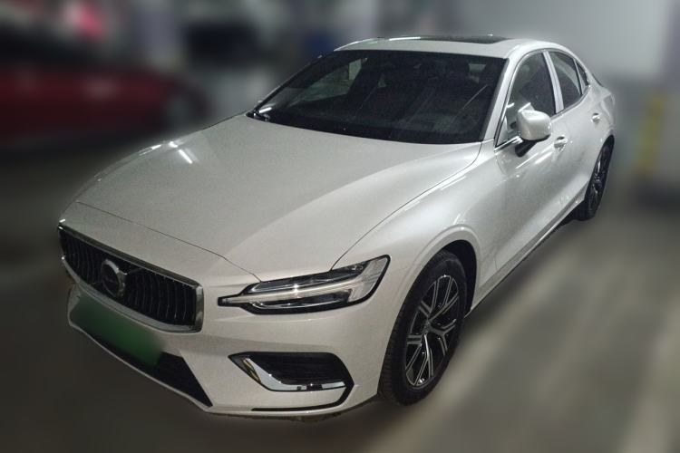 Used Volvo S60 2026 Model B4 Zhiyi Luxury Edition Guazi used car, China used car export, Used car for sale, Used  cars, Cheapest cars for sale