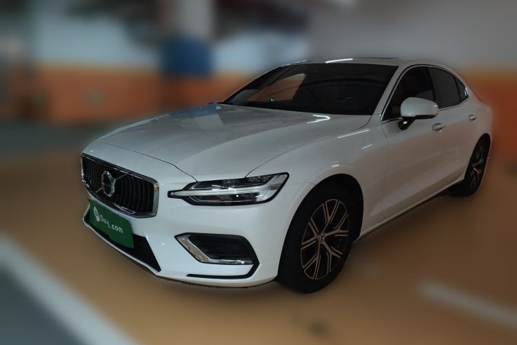 Used Volvo S60 2026 Model B4 Zhiyi Luxury Edition Guazi used car, China used car export, Used car for sale, Used  cars, Cheapest cars for sale