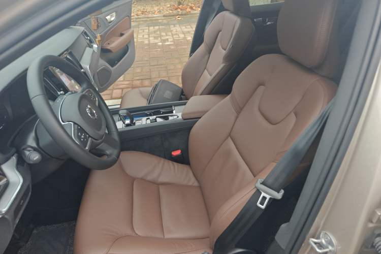 Used Volvo S60 2026 Model B4 Zhiyi Luxury Edition Left Front Seat
