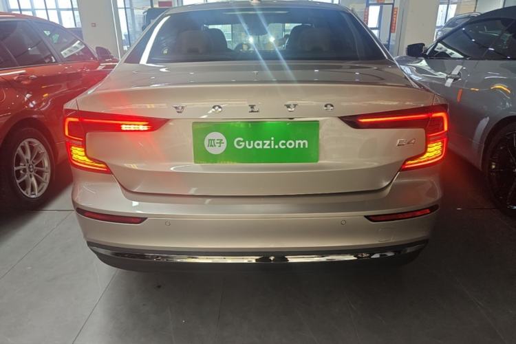 Used Volvo S60 2026 Model B4 Zhiyi Luxury Edition Rear