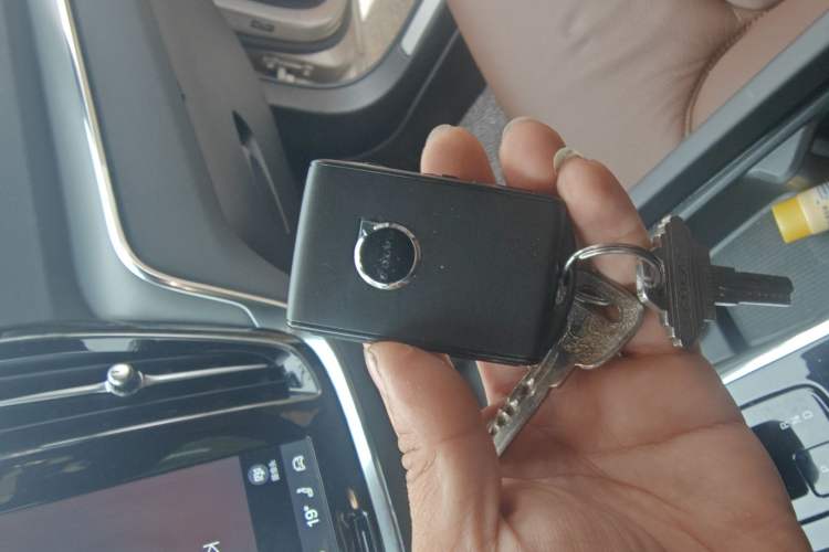 Used Volvo S60 2026 Model B4 Zhiyi Luxury Edition Vehicle Key