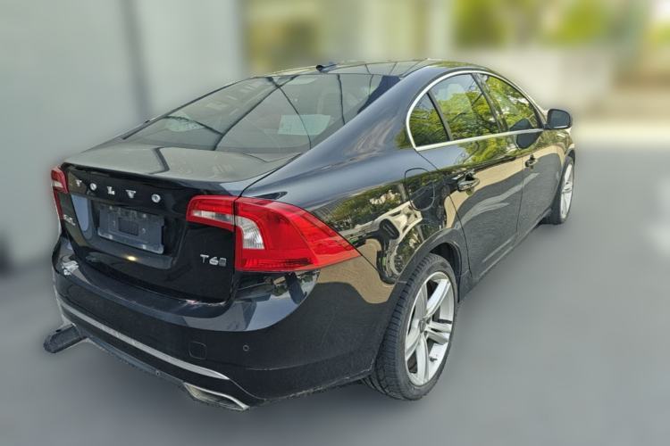 Used Volvo S60 New Energy 2015 S60L E-Drive Hybrid T6 Smart Edition Rear Right 45 Deg