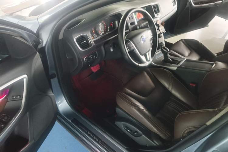 Used Volvo S60 New Energy 2015 S60L E-Drive Hybrid T6 Smart Drive Edition Driver Seat