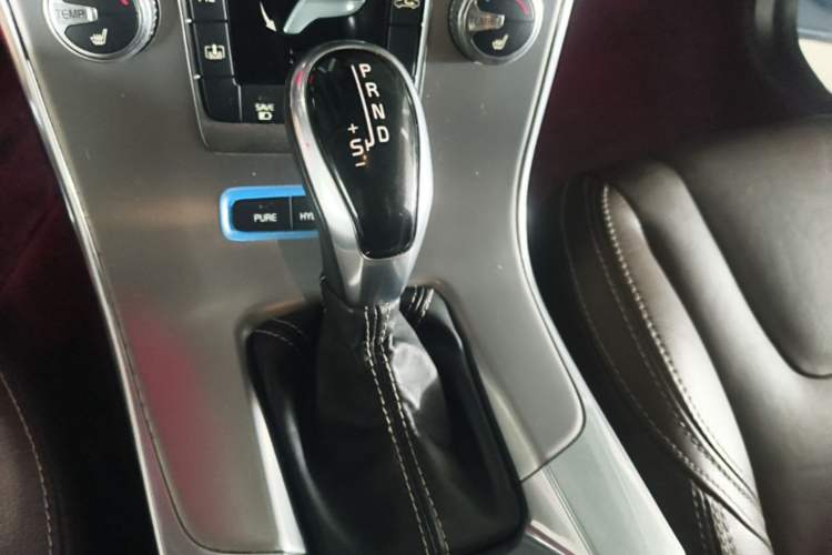Used Volvo S60 New Energy 2015 S60L E-Drive Hybrid T6 Smart Drive Edition Gear Lever