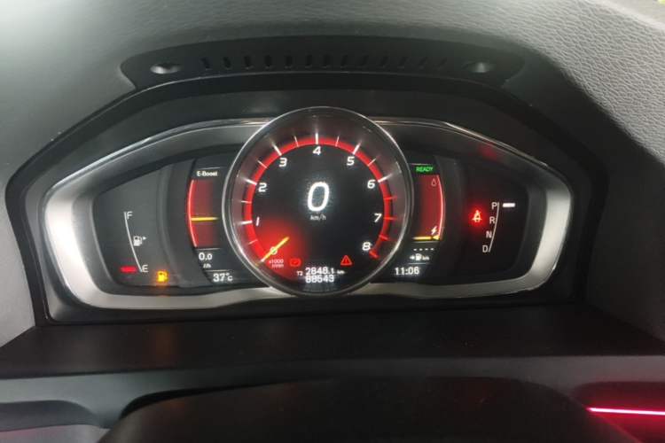 Used Volvo S60 New Energy 2015 S60L E-Drive Hybrid T6 Smart Drive Edition Instrument Cluster