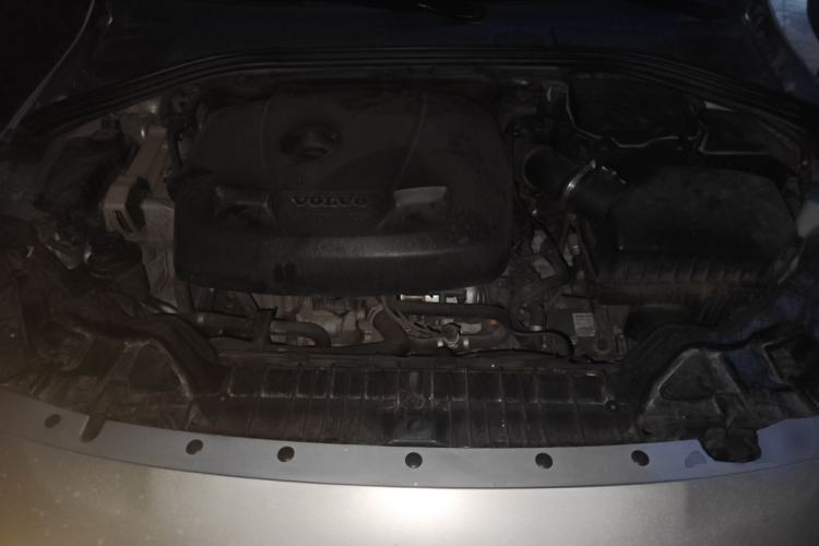 Used Volvo S60 New Energy 2015 S60L E-Drive Hybrid T6 Smart Drive Edition Engine Bay