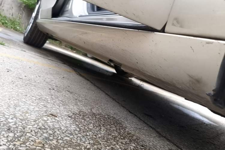 Used Volvo S60 New Energy 2015 S60L E-Drive Hybrid T6 Smart Drive Edition Right Side Sill