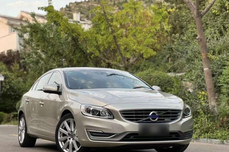 Used Volvo S60 New Energy 2015 S60L E-Drive Hybrid T6 Smart Drive Edition Exterior 2