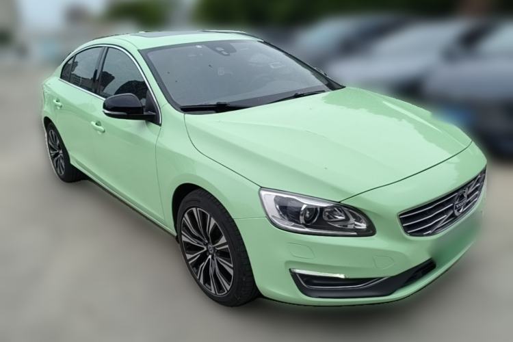 Used Volvo S60 New Energy 2015 S60L E-Drive Hybrid T6 Smart Drive Edition Front Right 45 Deg
