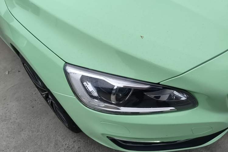 Used Volvo S60 New Energy 2015 S60L E-Drive Hybrid T6 Smart Drive Edition Right Front Headlight