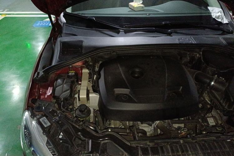 Used Volvo S60 New Energy 2015 S60L E-Drive Hybrid T6 Smart Drive Edition Engine Bay Right