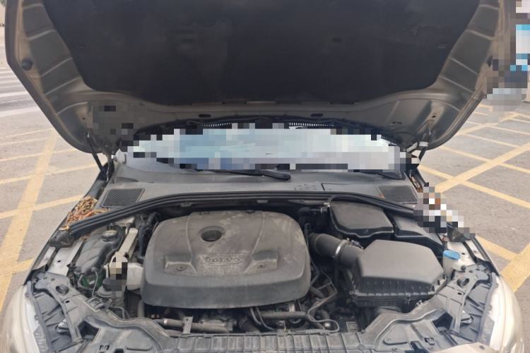 Used Volvo S60 New Energy 2015 S60L E-Drive Hybrid T6 Smart Drive Edition Engine Bay
