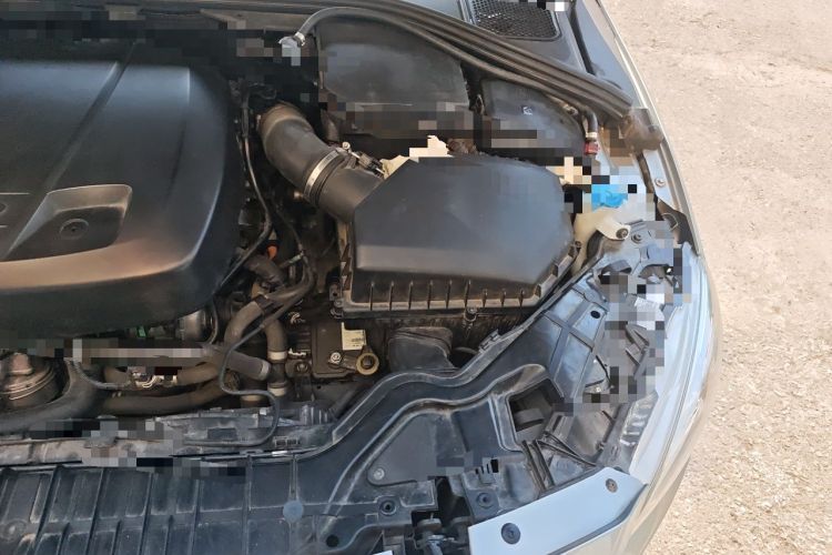 Used Volvo S60 New Energy 2015 S60L E-Drive Hybrid T6 Smart Drive Edition Engine Bay Left