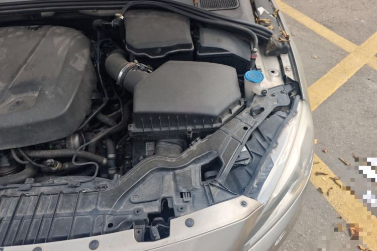 Used Volvo S60 New Energy 2015 S60L E-Drive Hybrid T6 Smart Drive Edition Engine Bay Left