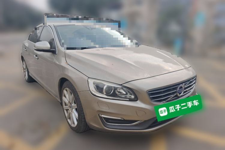 Used Volvo S60 New Energy 2015 S60L E-Drive Hybrid T6 Smart Drive Edition Front Right 45 Deg