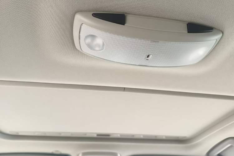 Used Volvo S60 New Energy 2015 S60L E-Drive Hybrid T6 Smart Drive Edition Headliner