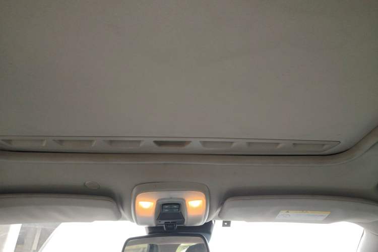 Used Volvo S60 New Energy 2015 S60L E-Drive Hybrid T6 Smart Drive Edition Headliner
