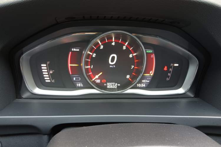 Used Volvo S60 New Energy 2015 S60L E-Drive Hybrid T6 Smart Drive Edition Instrument Cluster