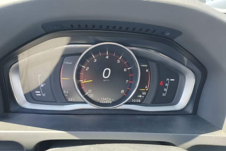 Used Volvo S60 New Energy 2015 S60L E-Drive Hybrid T6 Smart Drive Edition Instrument Cluster
