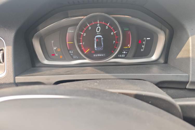 Used Volvo S60 New Energy 2015 S60L E-Drive Hybrid T6 Smart Drive Edition Instrument Cluster