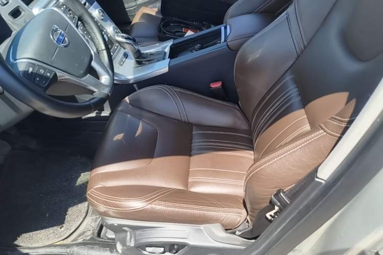 Used Volvo S60 New Energy 2015 S60L E-Drive Hybrid T6 Smart Drive Edition Left Front Seat